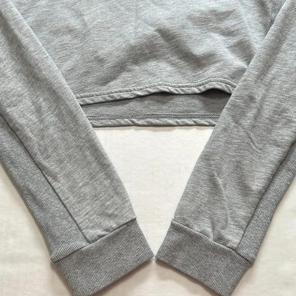 Gymshark Cropped Training Long Sleeve Sweater Shirt Womens Size Medium - Picture 5 of 8
